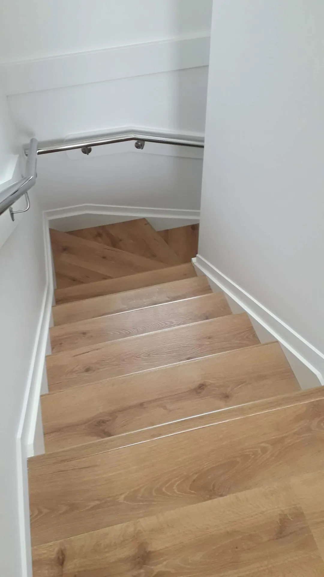 Winder stair treads seen from the top.